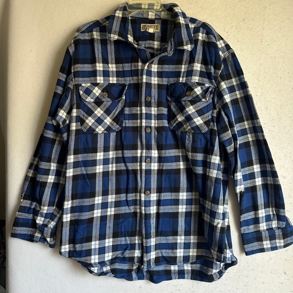 Duluth Trading Co Mens XL Free Swingin Flannel Shirt Blue Black Plaid 24508